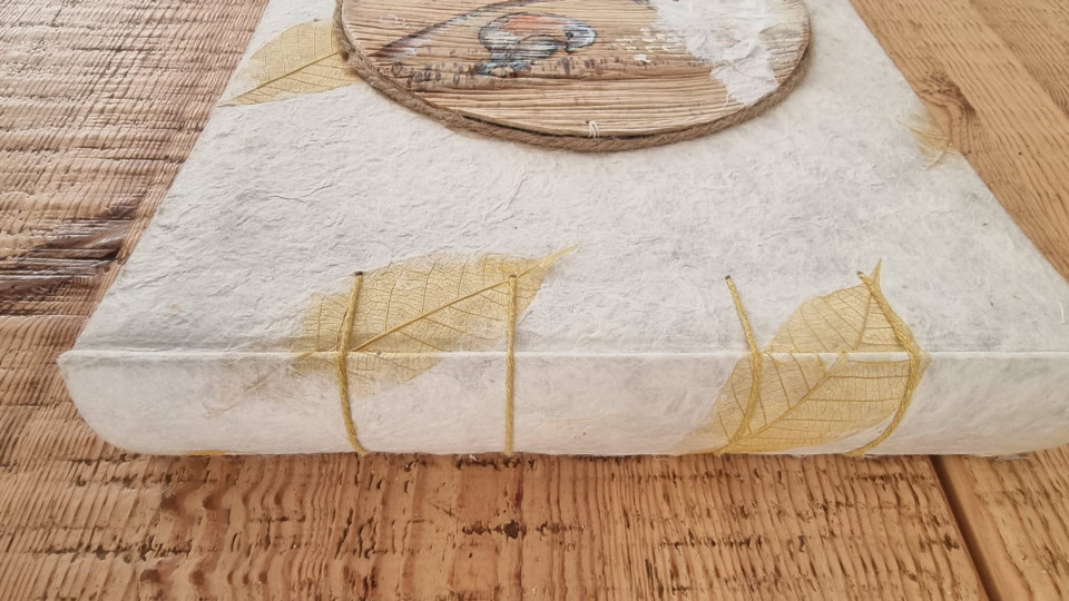 אלבום ענק בעבודת יד